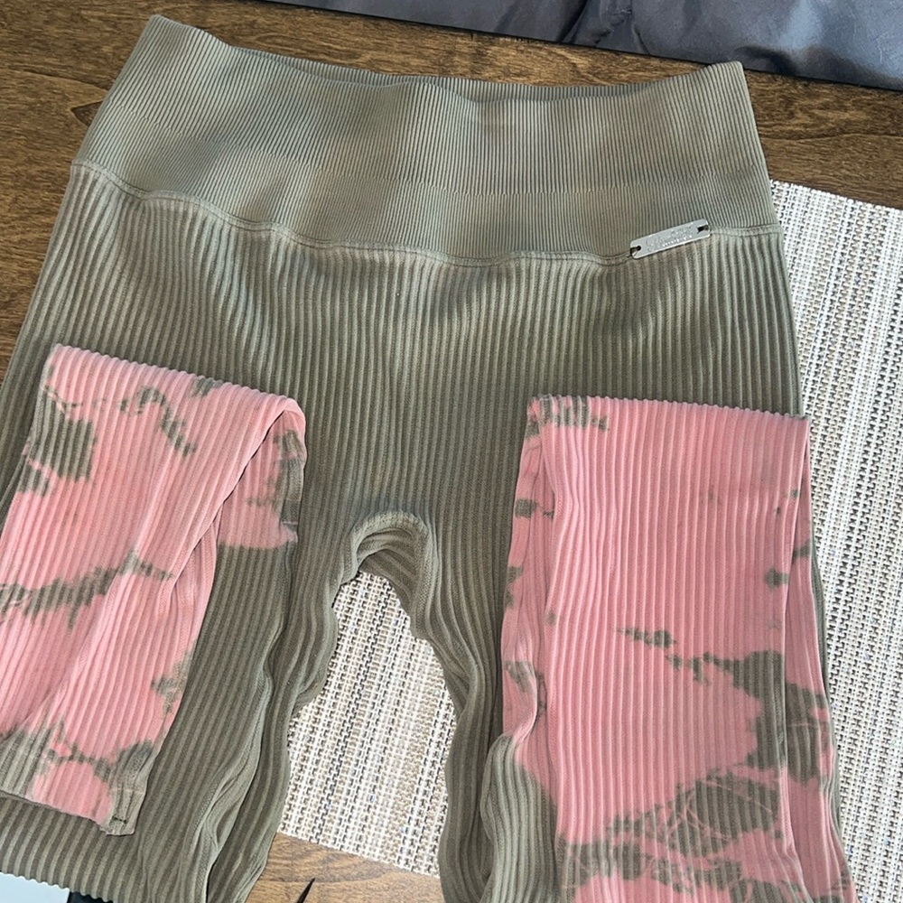 Bombshell sportswear Medium